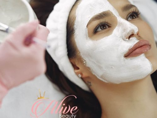 ¡Despierta tu belleza natural! Descubre nuestra oferta de limpieza facial profunda